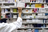 Sernac denuncia a la justicia a farmacias por no tener listado de precios de los medicamentos