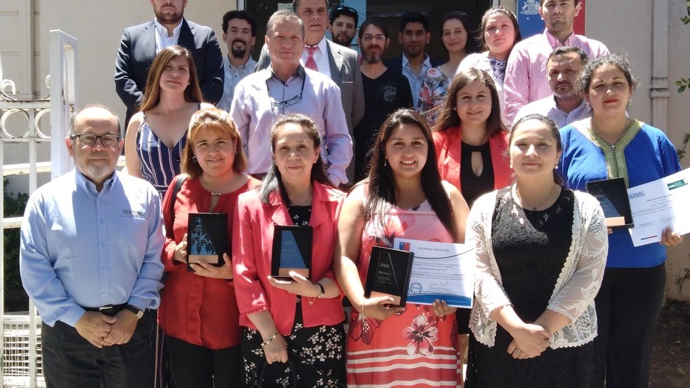 Certificado Profesores que participaron en Cursos de Perfeccionamiento Docente del SERNAC
