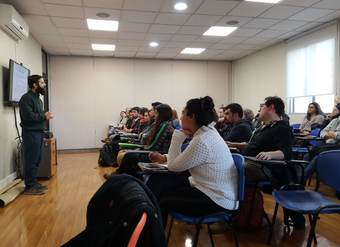 SERNAC Metropolitano imparte taller presencial a profesores, en el marco del Curso Docente a Distancia