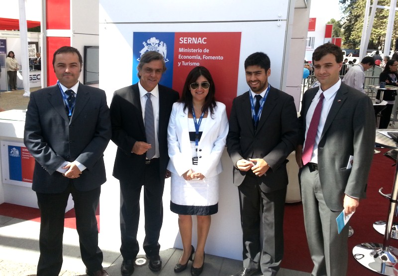 Ministro de Economía y Director del SERNAC inauguran tercera versión de la Feria del Consumidor