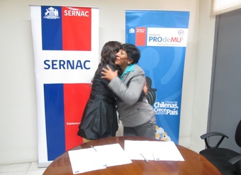 Arica: Sernac firmó convenio de cooperación con PRODEMU para empoderar a mujeres