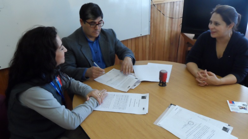 Magallanes: Sernac y escuela de Torres del Payne firmaron convenio de cooperación Magallanes: Sernac y escuela de Torres del Payne firmaron convenio de cooperación