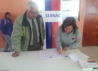 Tarapacá: Direccion Regional de Tarapacá firmó Convenio de Cooperacion con liceo de la comuna de Camiña