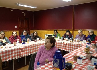 Taller de asociatividad club adulto mayor renace2