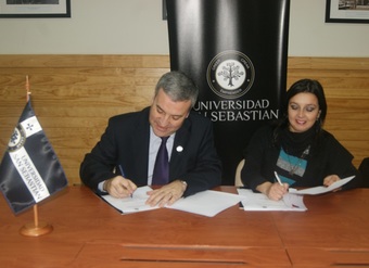 Valdivia: Sernac y Universidad San Sebastián firmaron convenio de colaboración