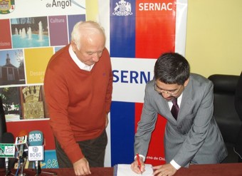 Sernac y Municipalidad Angol relanzan convenio 1