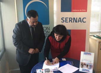 SERNAC Metropolitano y FUSUPO firman convenio 3