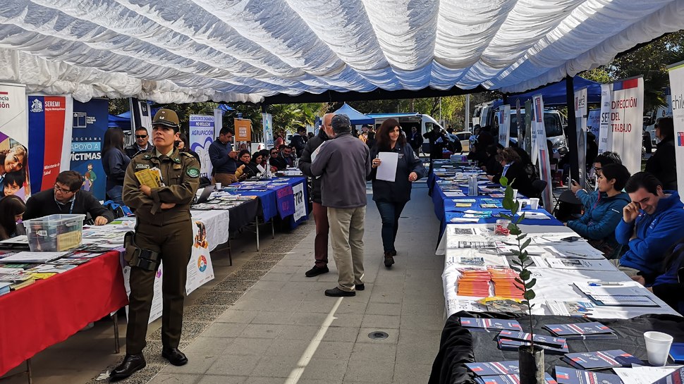 El SERNAC Metropolitano presente en actividades territoriales de Servicios Públicos