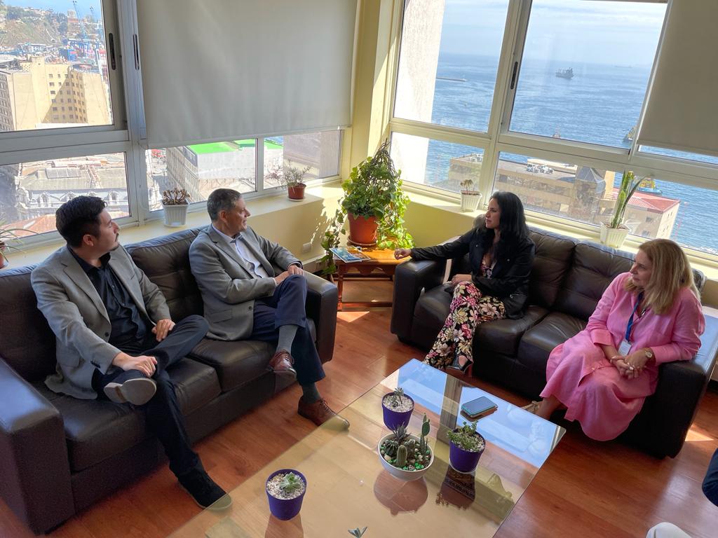 Director Nacional del SERNAC, Andrés Herrera, junto a la Delegada Presidencial de la Región de Valparaíso, Sofía González. Director Nacional del SERNAC, Andrés Herrera, junto a la Delegada Presidencial de la Región de Valparaíso, Sofía González.