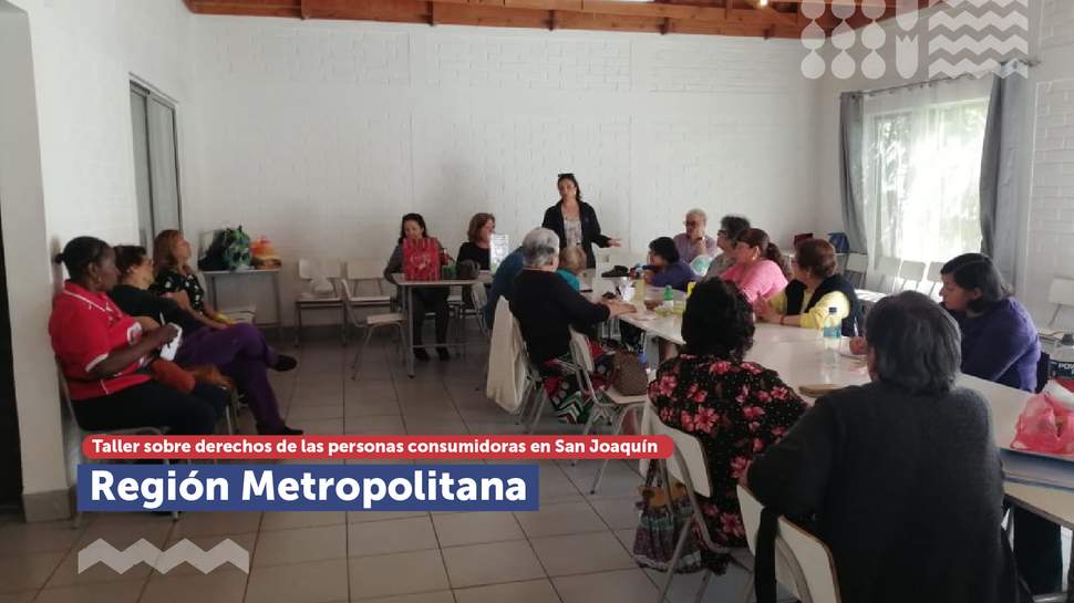 Metropolitana: Taller sobre derechos en el consumo junto a Fundación De Las Familias en San Joaquín
