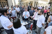 Ministro de Economía, José Ramón Valente, junto a Director Nacional del SERNAC, Lucas Del Villar, recuerdan derechos de los consumidores en Navidad.