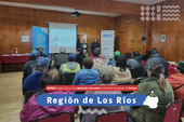 Los Ríos: Charla sobre educación financiera a vecinos de Paillaco