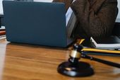 SERNAC dicta Circular que busca evitar malas prácticas de empresas y asociaciones de consumidores en juicios colectivos SERNAC dicta Circular que busca evitar malas prácticas de empresas y asociaciones de consumidores en juicios colectivos