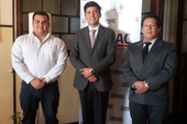 DR se reúne con AdC DR se reúne con AdC