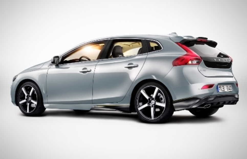 Alerta de seguridad vehículos marca VOLVO, modelos S60, V40, V40CC