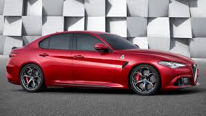 Alerta de Seguridad: Vehículos Alfa Romeo, varios modelos, año 2019