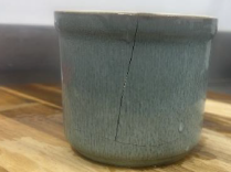 Imagen del desperfecto 1 Juego de Loza 16 Piezas Cerámica Verde 4 personas, marca Just Home Collection, año 2025.