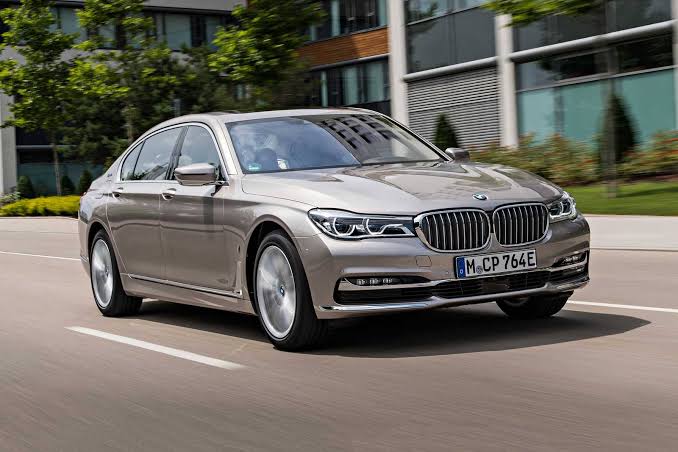 Vehículos BMW, varios modelos, año 2017 - 2019.