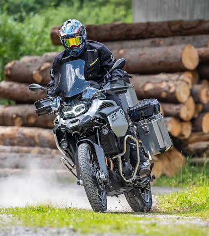 Motocicletas BMW F900 GS Adv (K82)